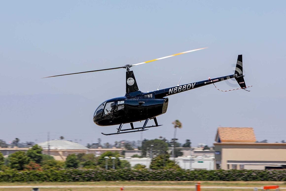 Robinson R66 Turbone s/n 1000