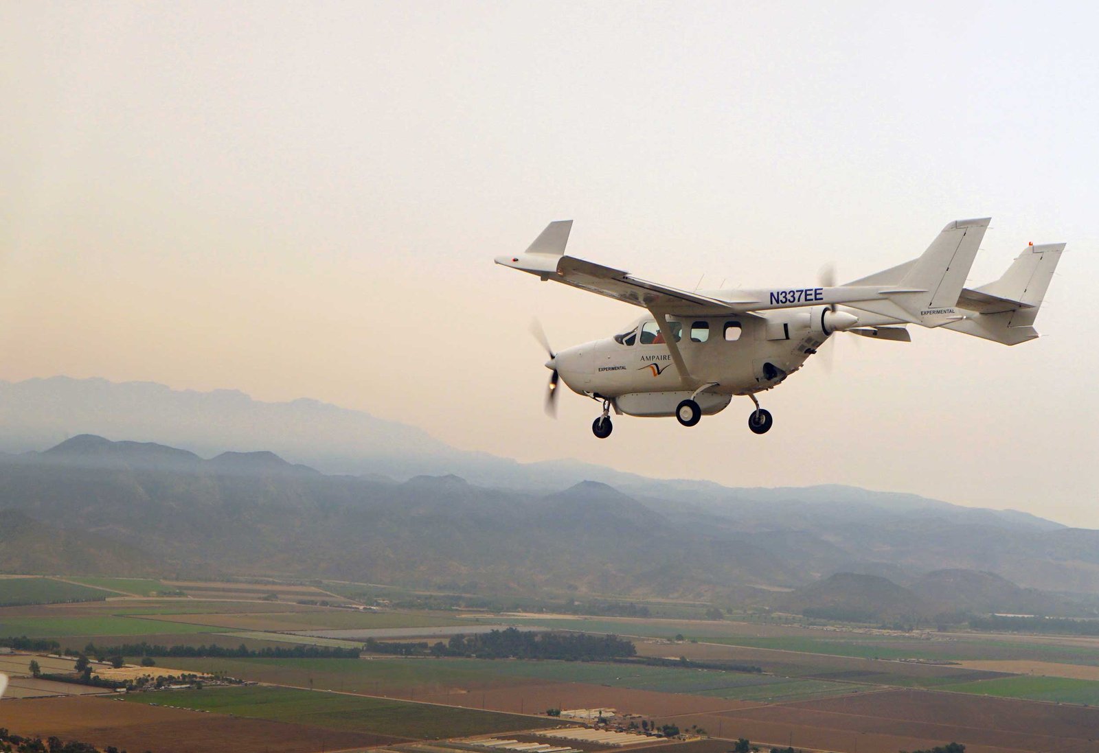 Ampaire hybrid-electric Cessna aircraft