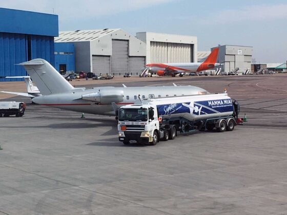Signature FBO refuel London Luton