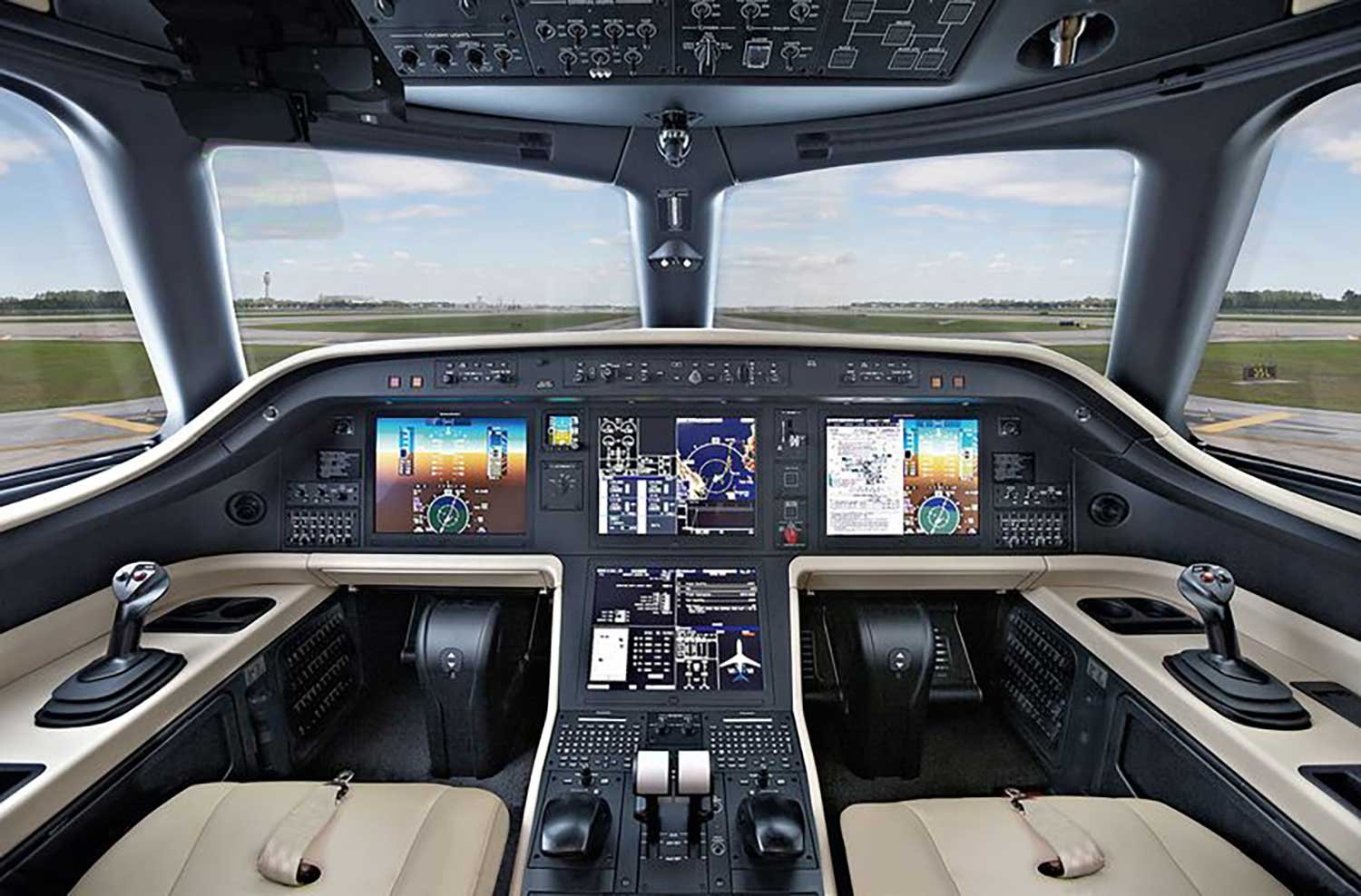 Embraer Praetor 600 cockpit
