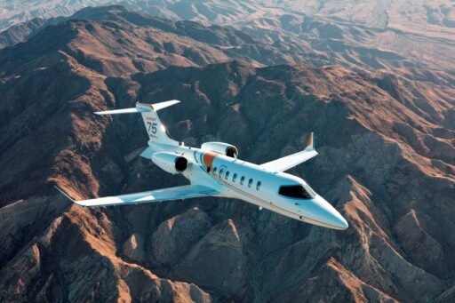 Learjet 75