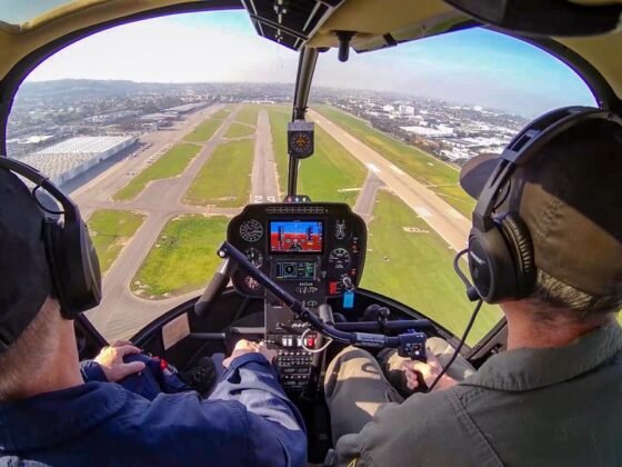 Robinson cockpit video