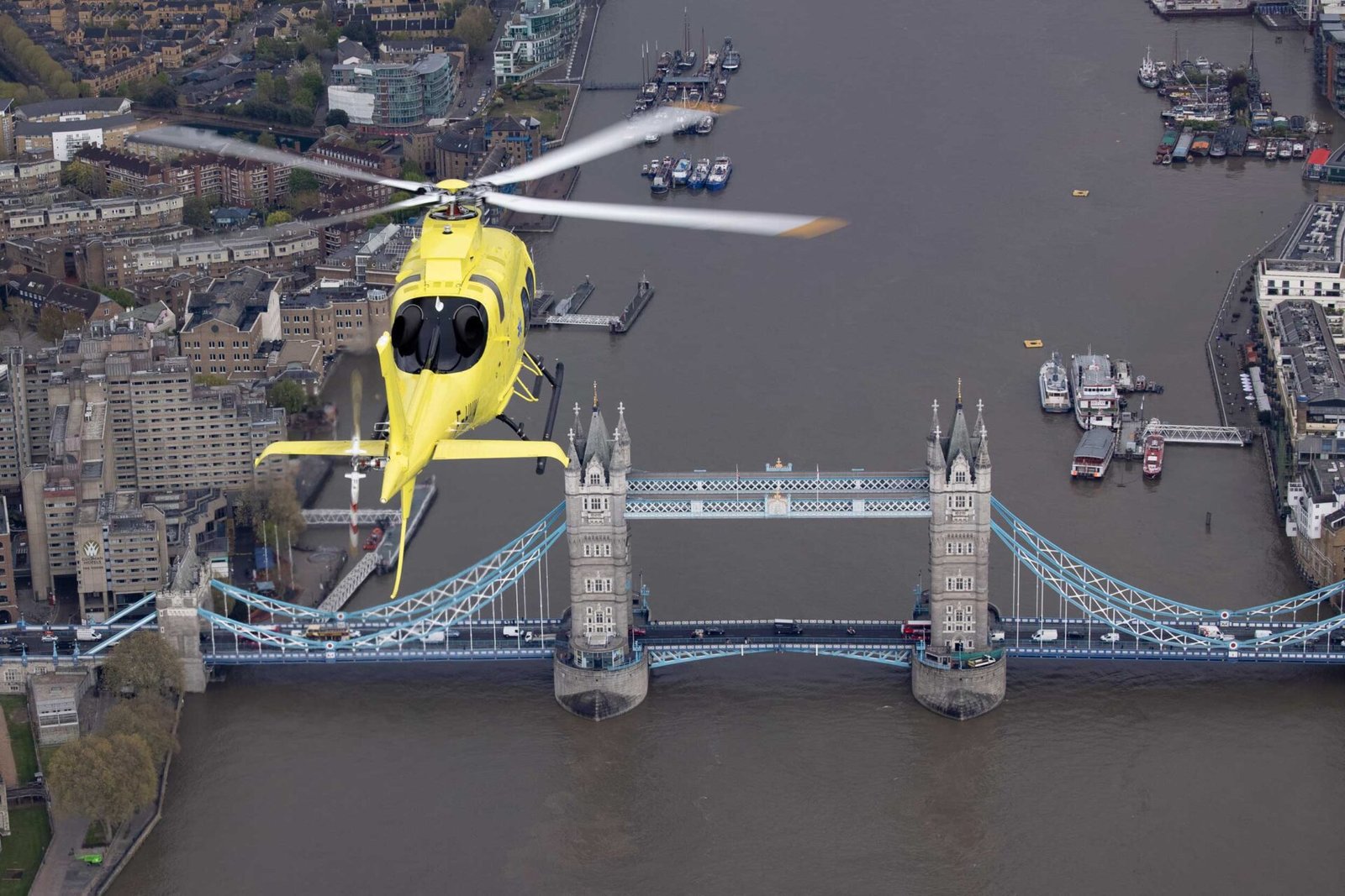 Leonardo AW109 over London