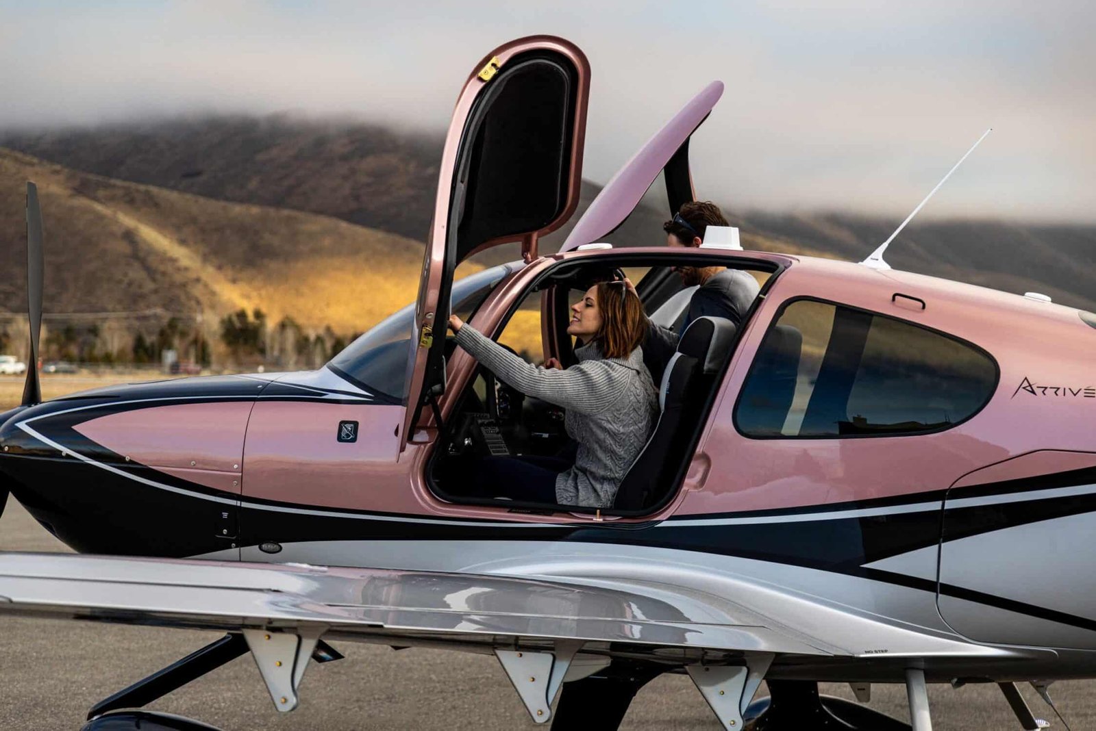 Cirrus SR 2022