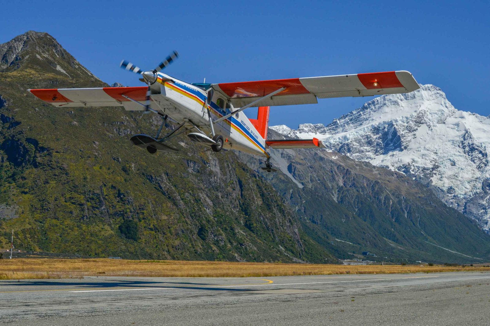 Tourist flights around Mount Cook, New Zealand