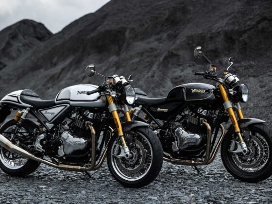 Norton Commando 961
