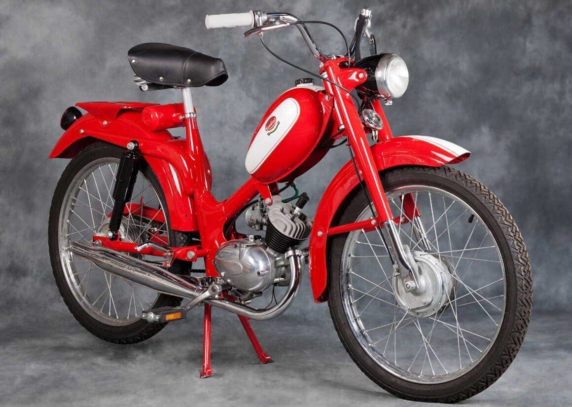 Rare 1969 Mondial Lady with 48cc two-stroke engine