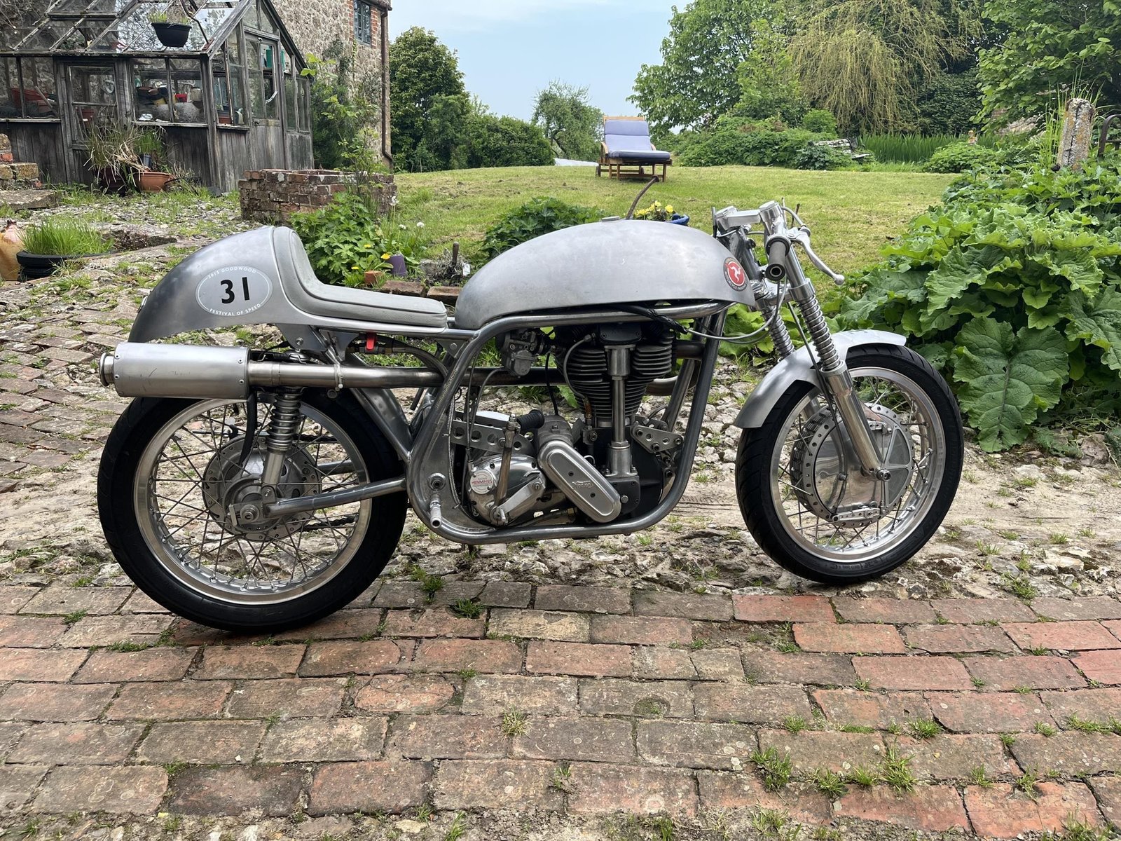 1959 Lowboy SOHC Norton Manx 500 £15,000-18,000