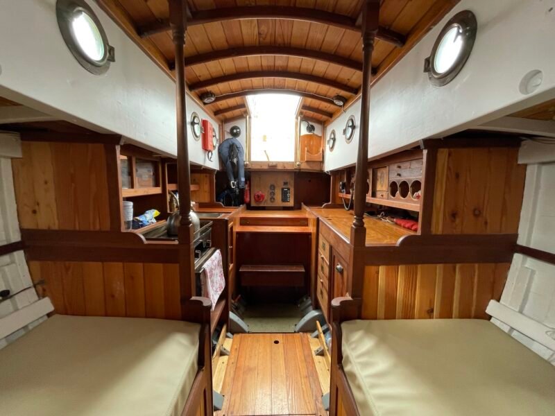 Beautiful cabin of Icebird... how could anyone resist?