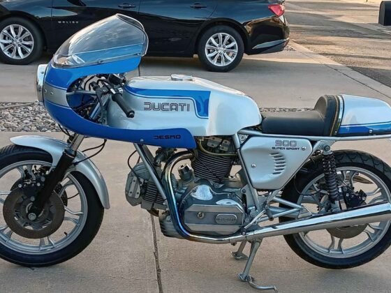 1975 Ducati 900SS