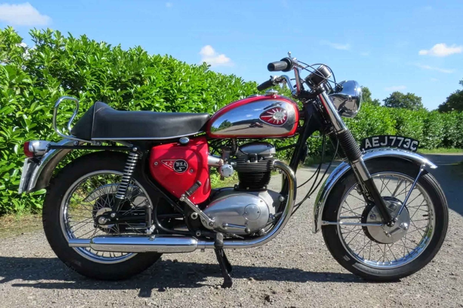 1965 BSA A65 Lightning 654cc. An older restoration to a show-winning standard. Sold for: £3,450 in 2024